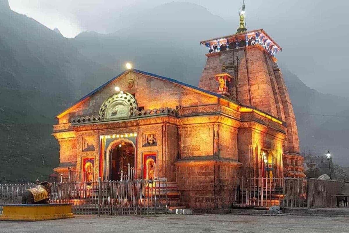 How do you get a VIP entry ticket for Kedarnath Yatra