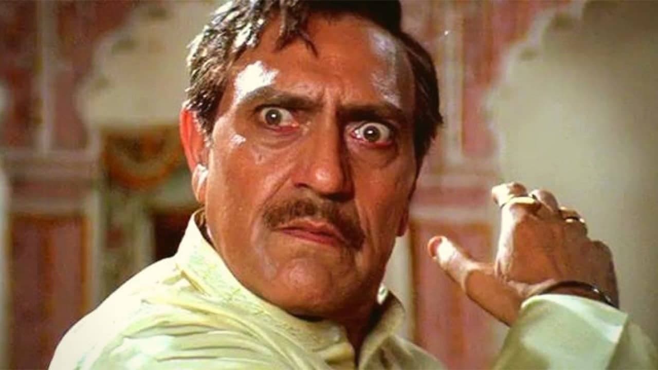 Who are the top 5 actors like Akshay Kumar who ditched heroic image for villainous role?