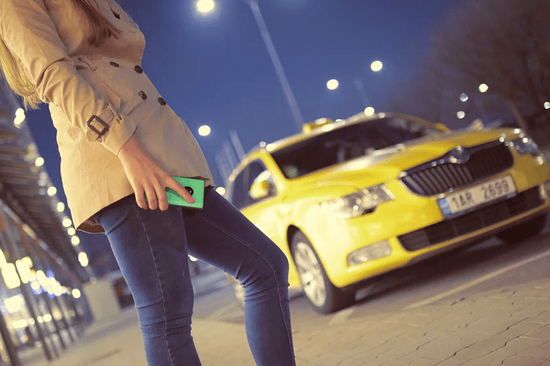 Taking a Taxi Ride is Safe for Girls? - Letsdiskuss