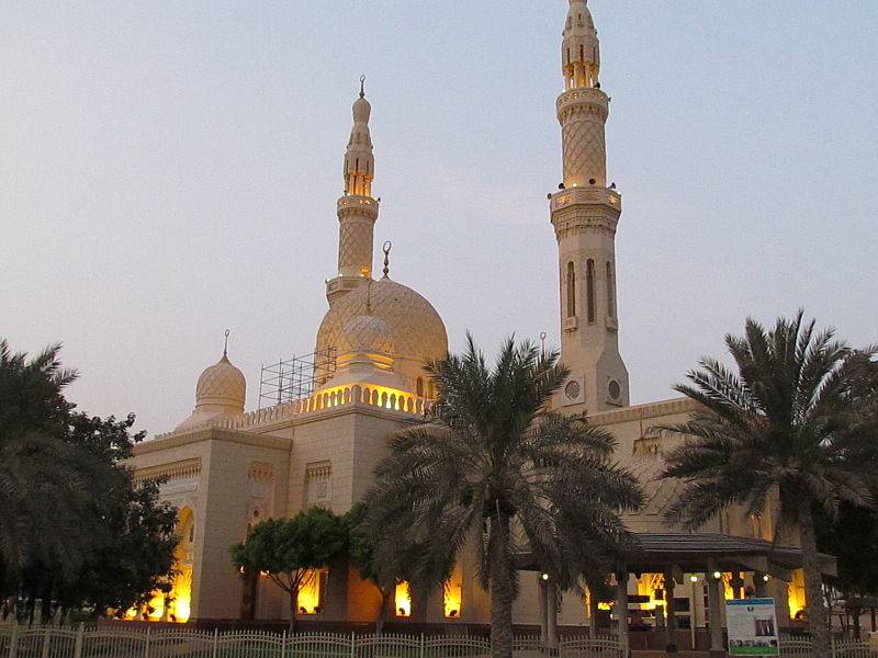mosques-in-dubai-letsdiskuss
