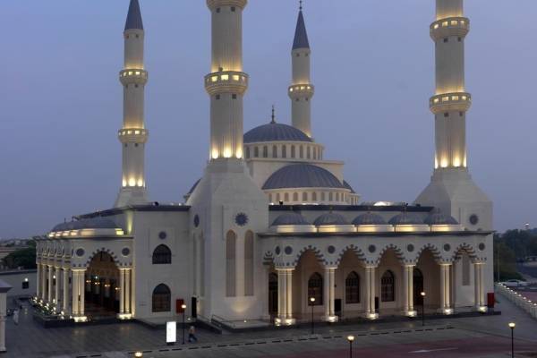 mosques-in-dubai-letsdiskuss
