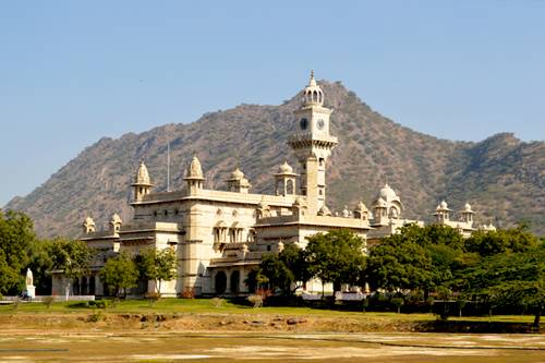 most-expensive-schools-in-india-letsdiskuss